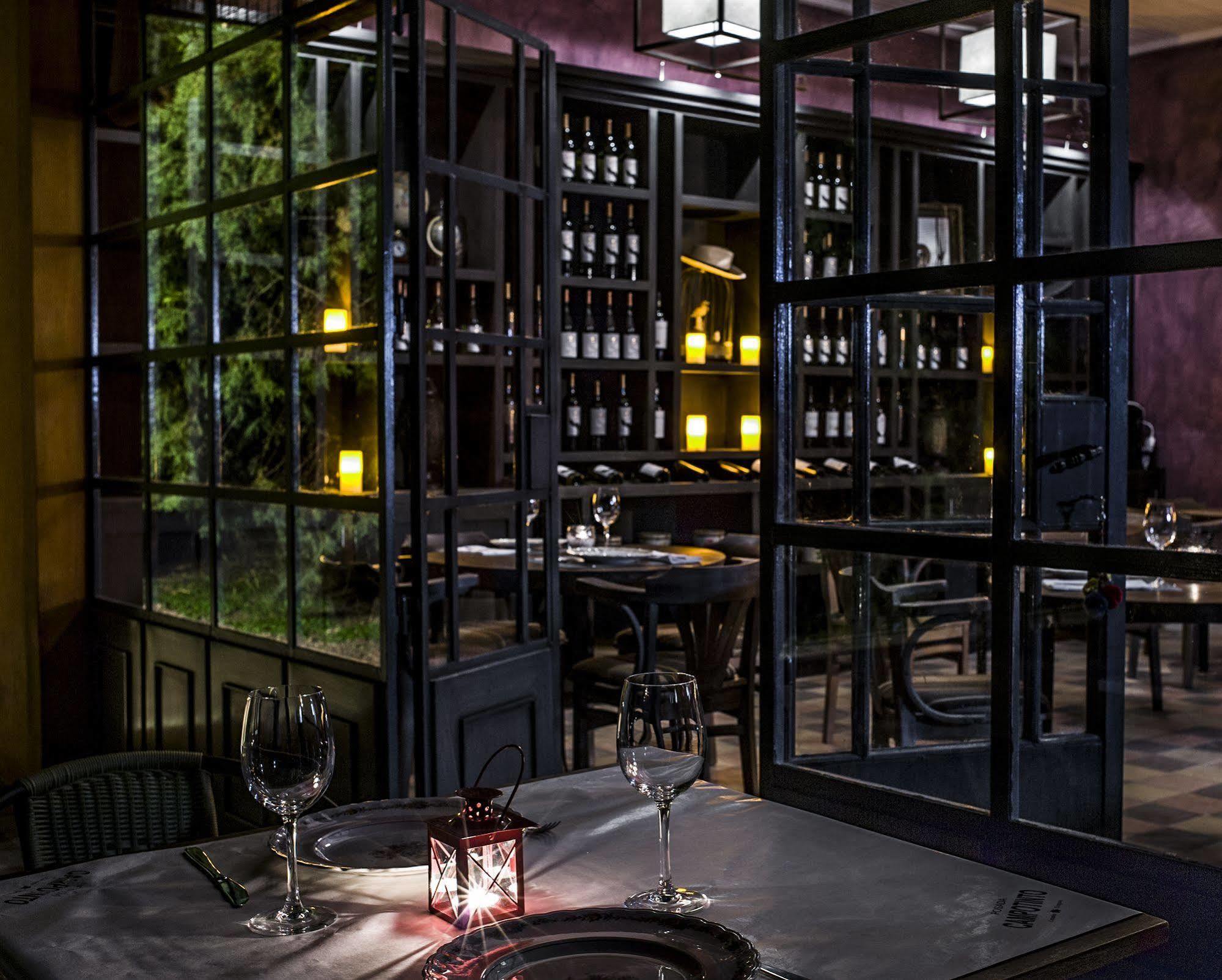 卡梅隆 坎珀廷托宾馆酒店 外观 照片